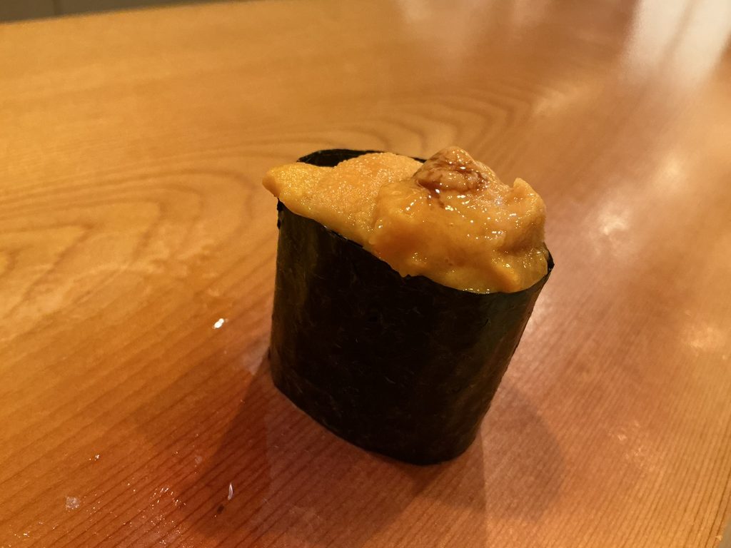 鮨はま田のウニ