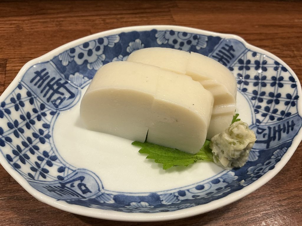 手打ち蕎麦 茶とらの板わさ