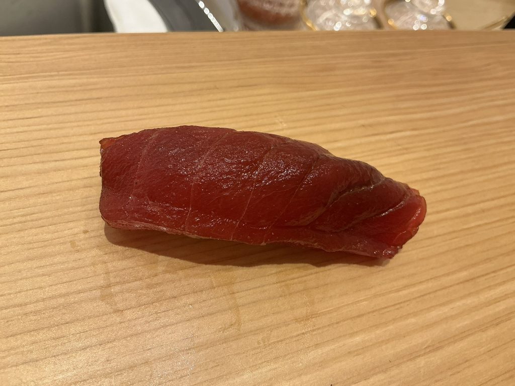 鮨あきの赤身