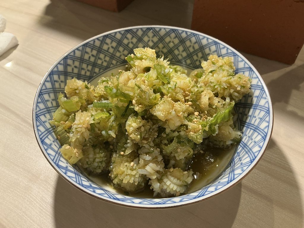 焼肉三宝苑のウルテ湯引き