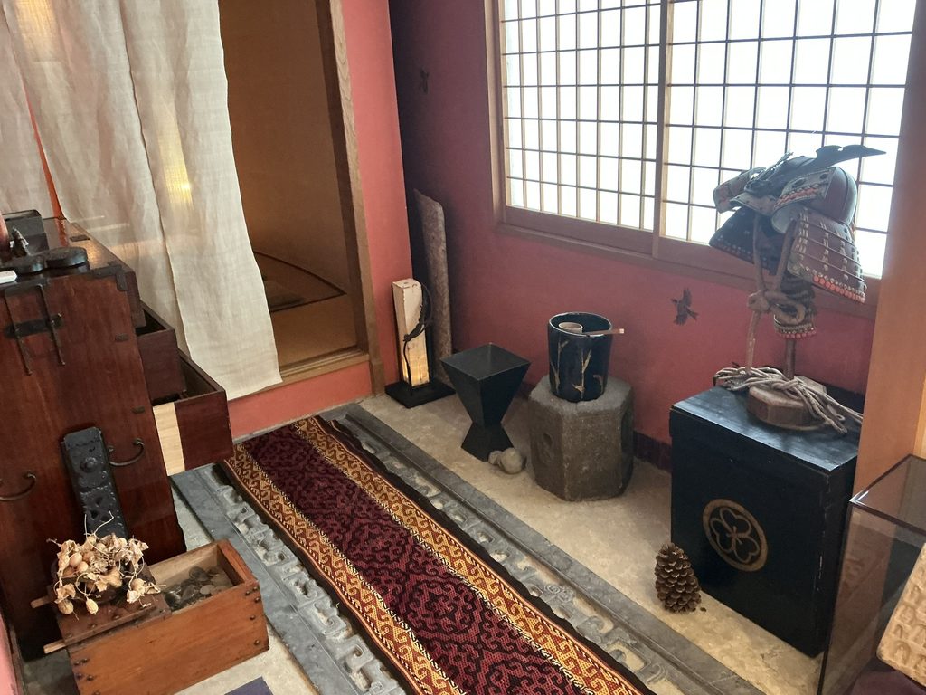 みかわ是山居の待合室