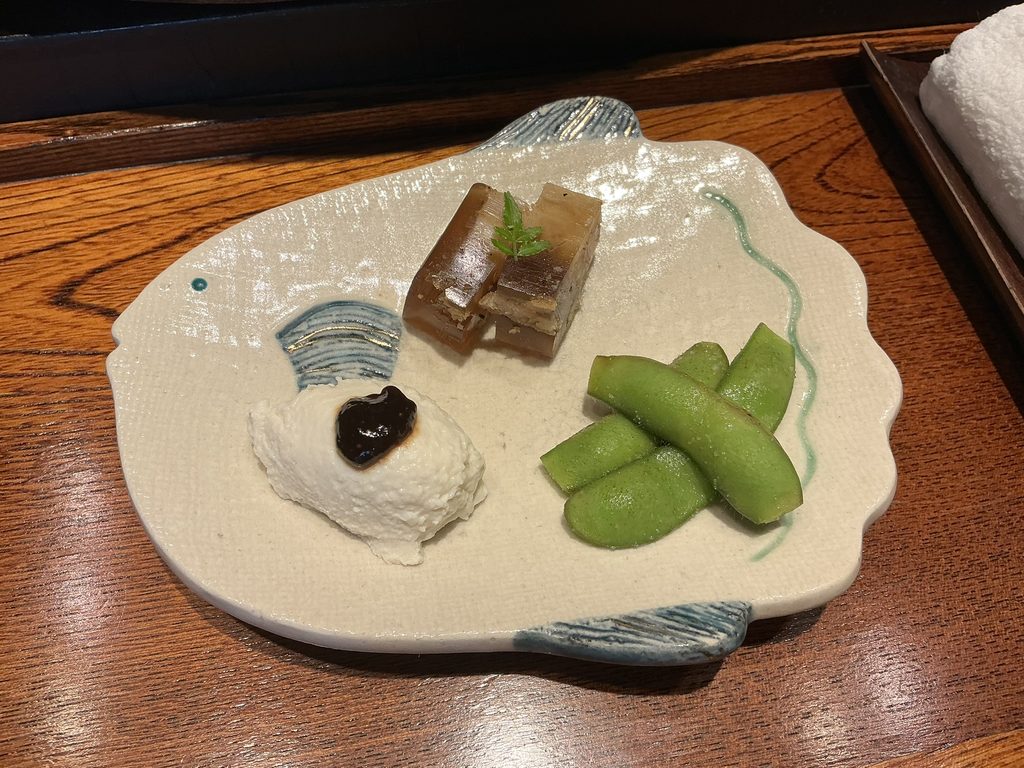 みかわ是山居のお通し