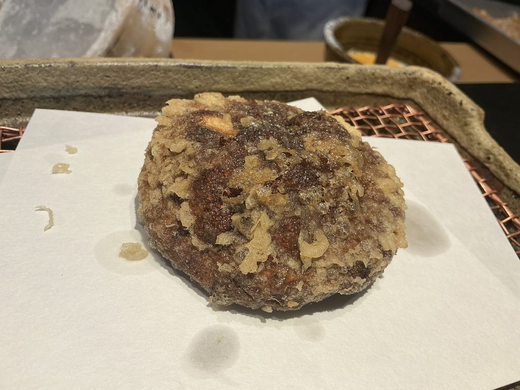 みかわ是山居のシイタケ