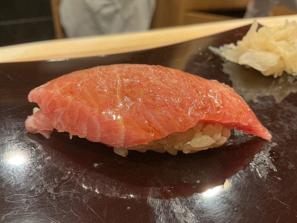 なか條の大トロ