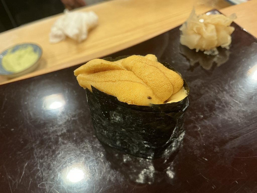 なか條の赤ウニ