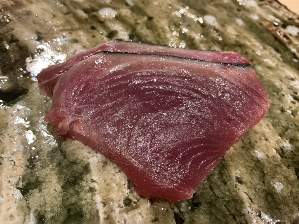 鮨桂太のカツオ